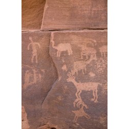 USA, Utah, Canyonlands NP Petroglyphs on rocks