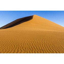 Namibia, Namib-Naukluft NP Patterns in sand dune