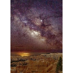 Milky Way over Bryce Canyon (portrait)